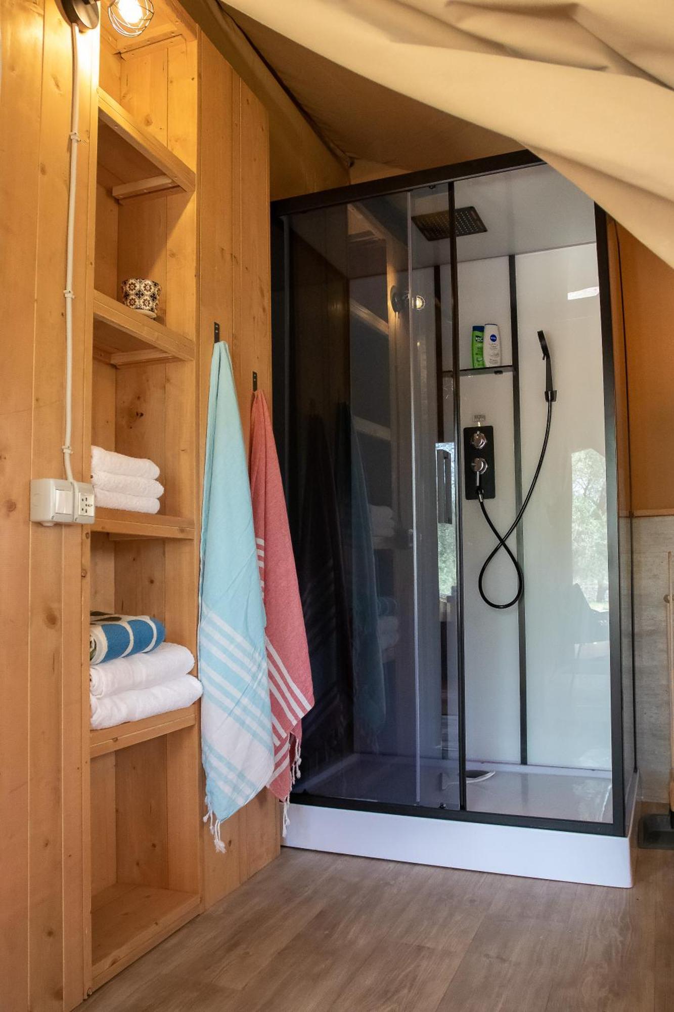 Hotel Domus Olea Glamping Ceglie Messapica Esterno foto