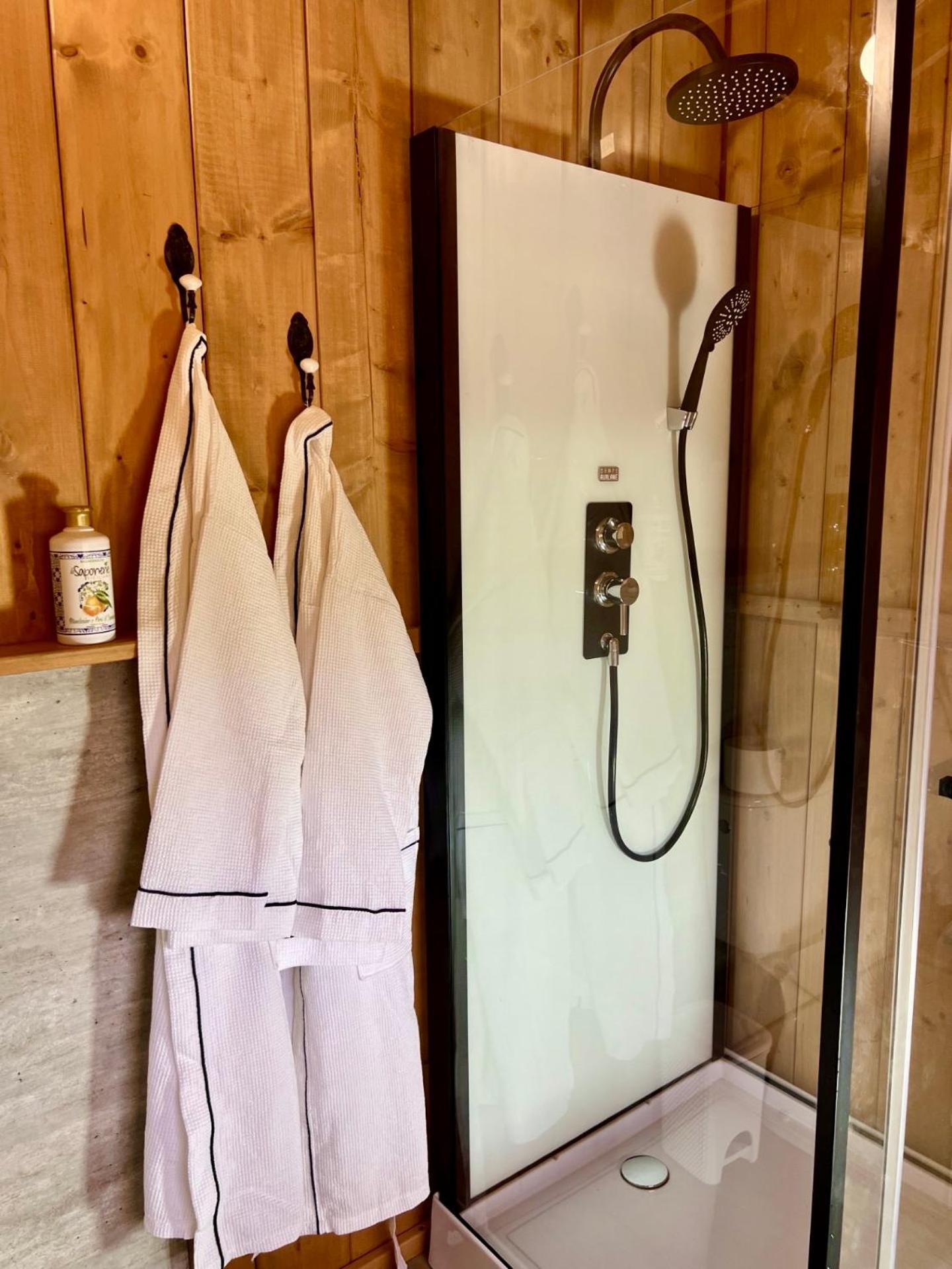Hotel Domus Olea Glamping Ceglie Messapica Esterno foto