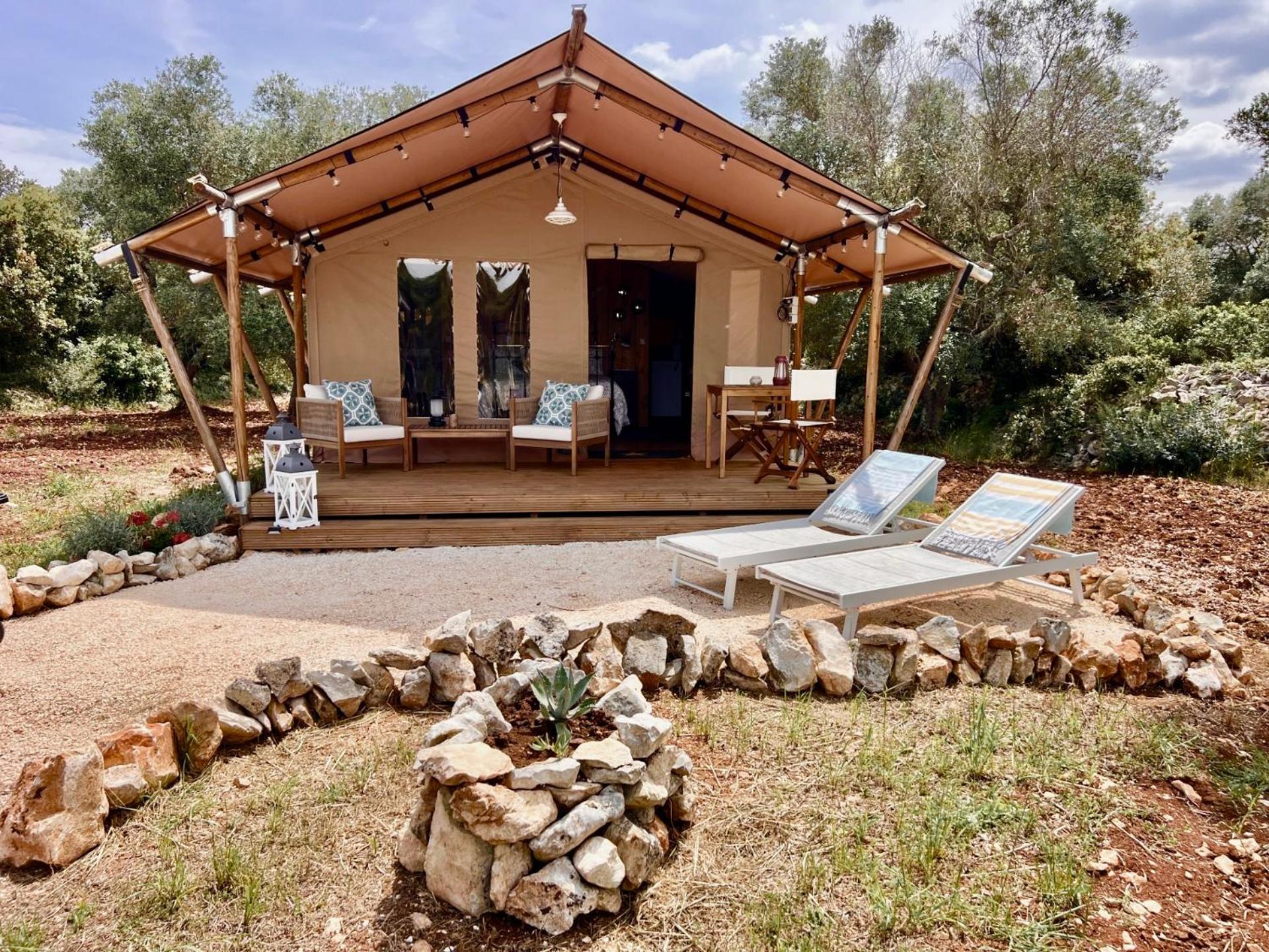 Hotel Domus Olea Glamping Ceglie Messapica Esterno foto