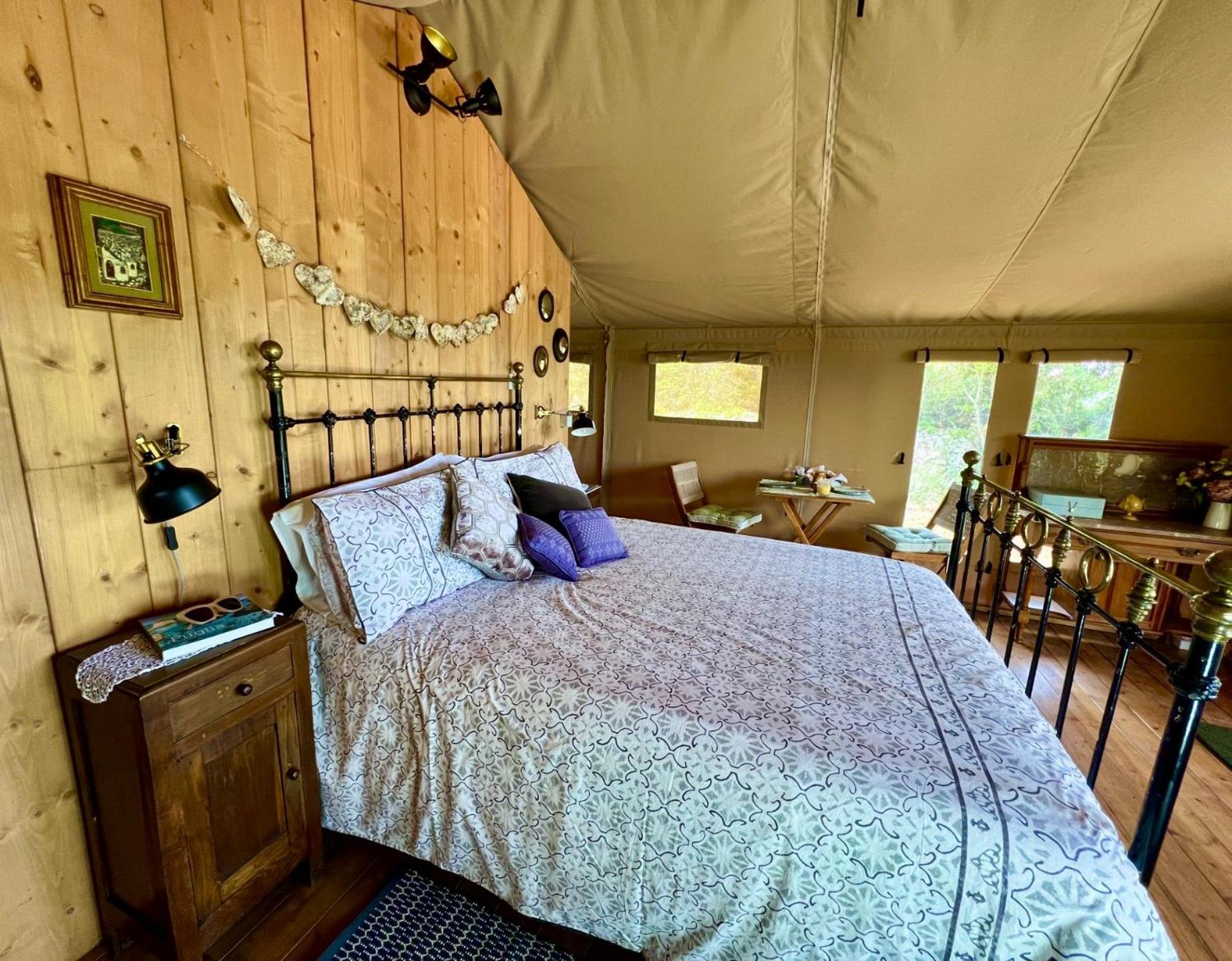Hotel Domus Olea Glamping Ceglie Messapica Esterno foto